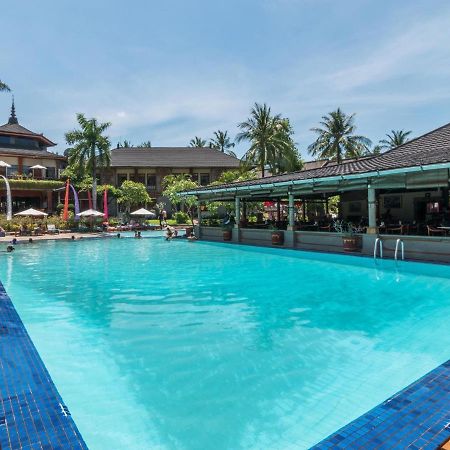 Club Bali Suite Legian ภายนอก รูปภาพ