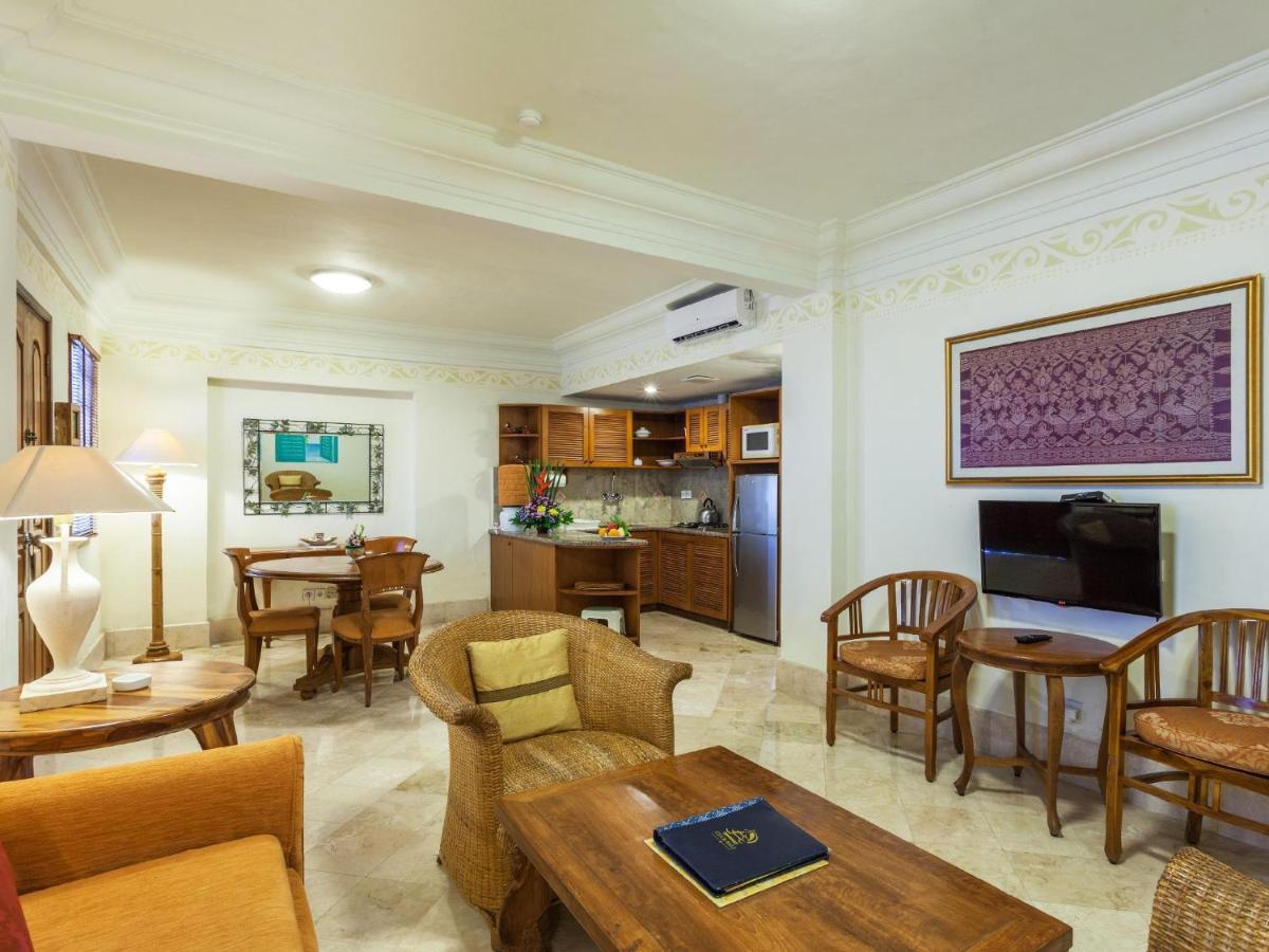 Club Bali Suite Legian ภายนอก รูปภาพ