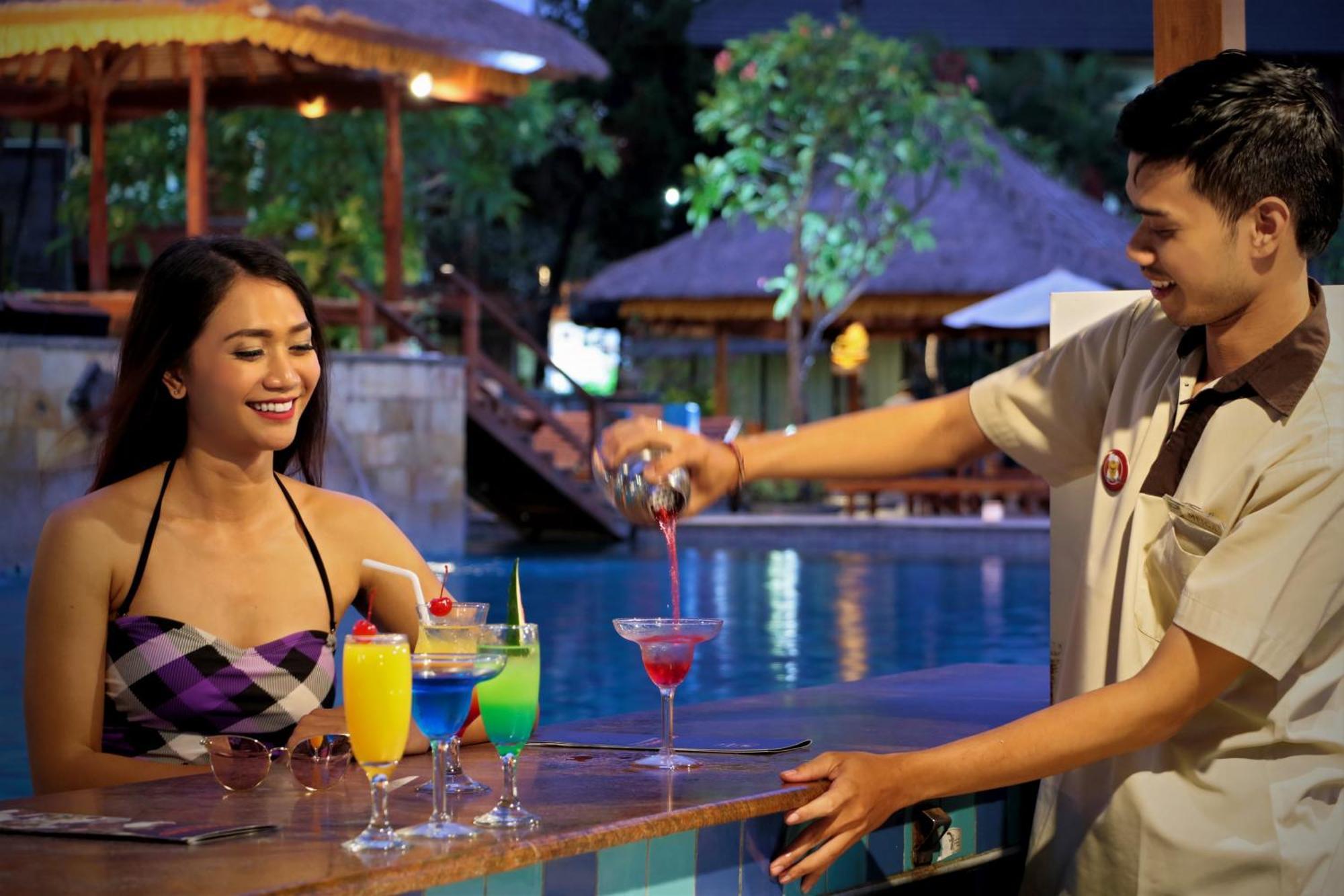 Club Bali Suite Legian ภายนอก รูปภาพ