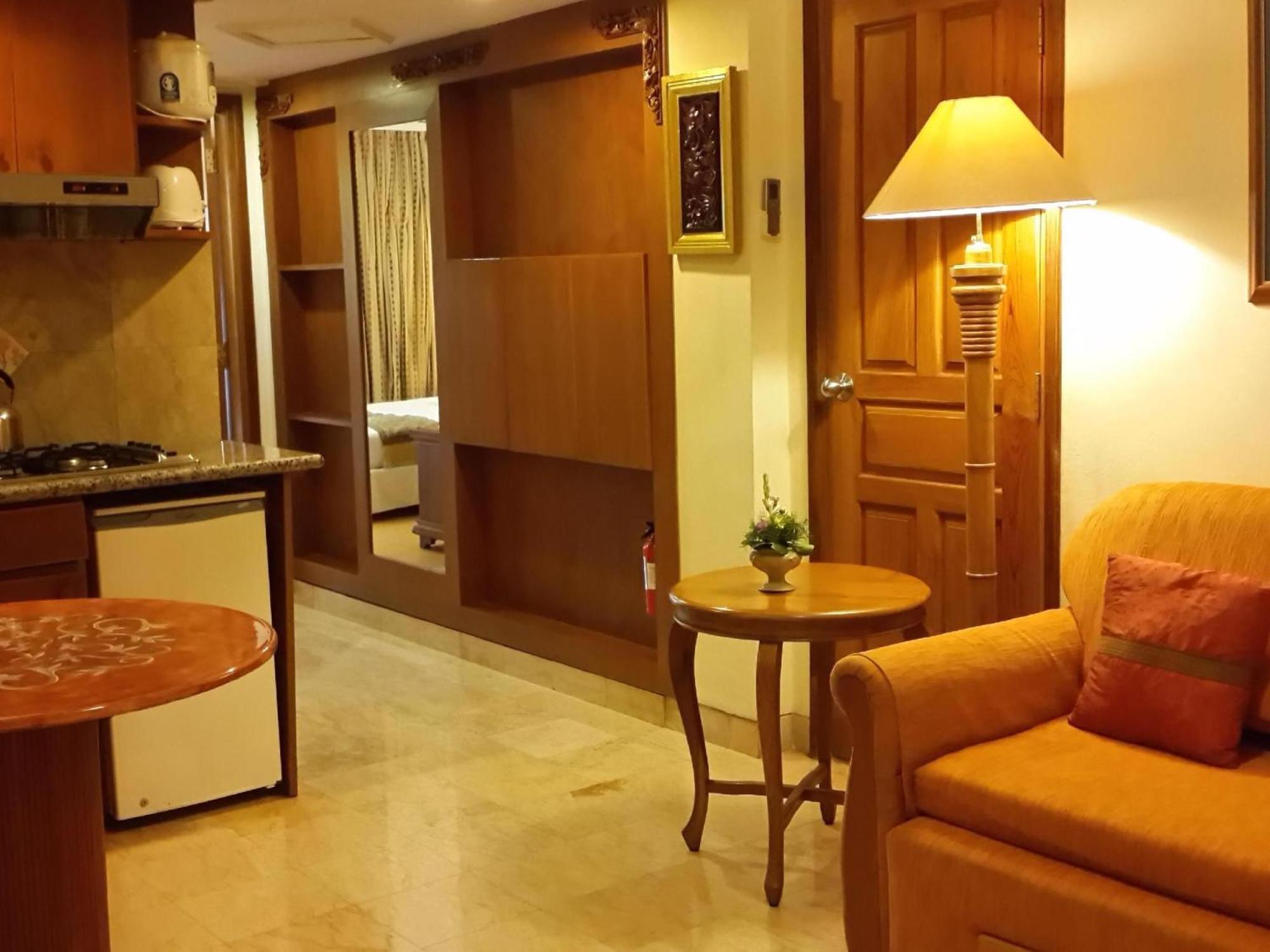 Club Bali Suite Legian ภายนอก รูปภาพ